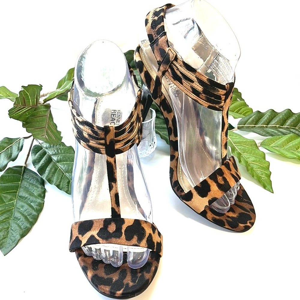 KENNETH COLE REACTION LEOPARD PRINT SANDALS